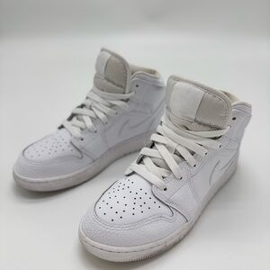 Air Jordan White High Sneakers size 38.5